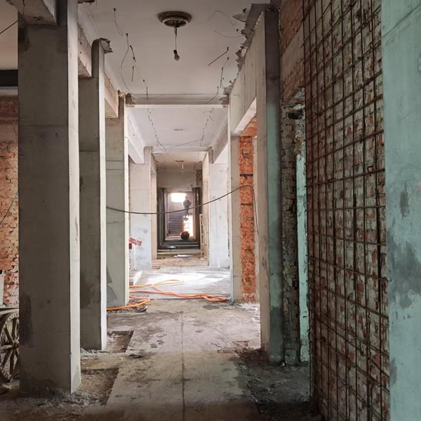 国产日皮视频工程公司